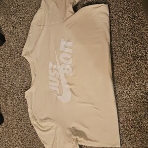 Nike tee